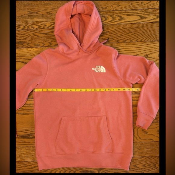 The North Face Women's NSE Hoodie. Size M Coral/ Salmon Pink Like New - Picture 4 of 6